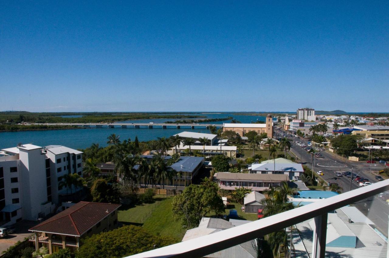 Lanai Riverside Apartments Маккай Экстерьер фото