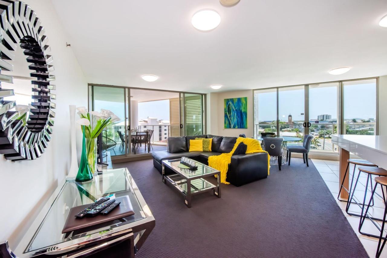 Lanai Riverside Apartments Маккай Экстерьер фото